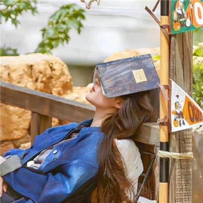 某爆料博主又出大瓜：表情包火出圈，双方工作室齐声否认，连日来